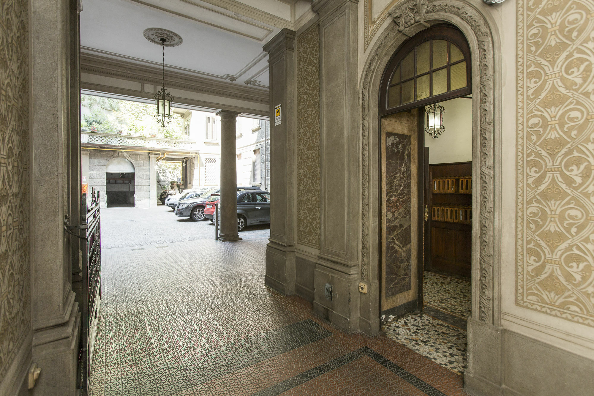 Household Settembrini Hotell Milano Eksteriør bilde